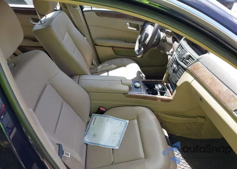 2012 Mercedes-Benz E 350 4Matic z USA, uszkodzony, nr VIN WDDHF8JB9CA598092